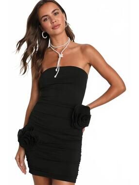 NWT Lulus Black Strapless Rosette Bodycon Mini Dress XL